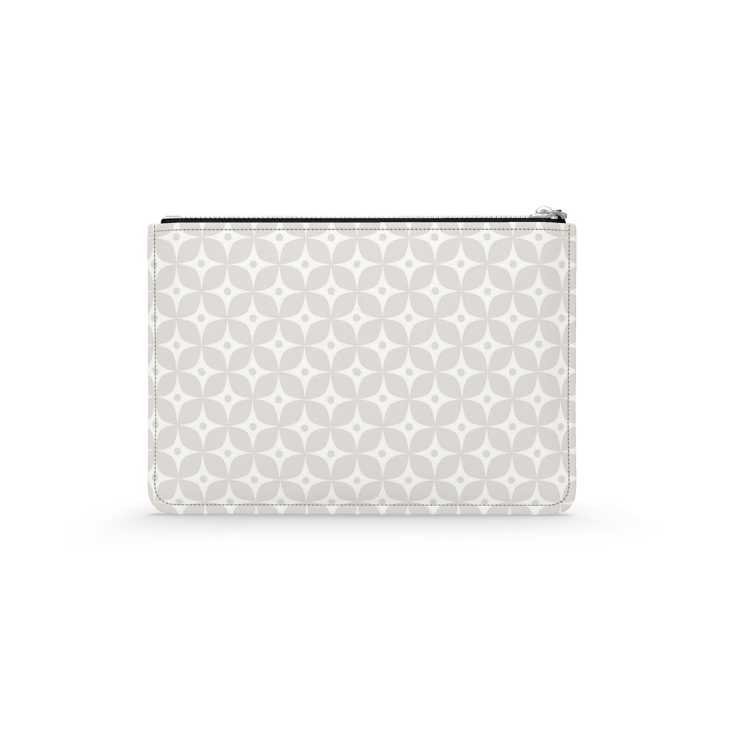 IGC Signature Emilia Small Leather pouch