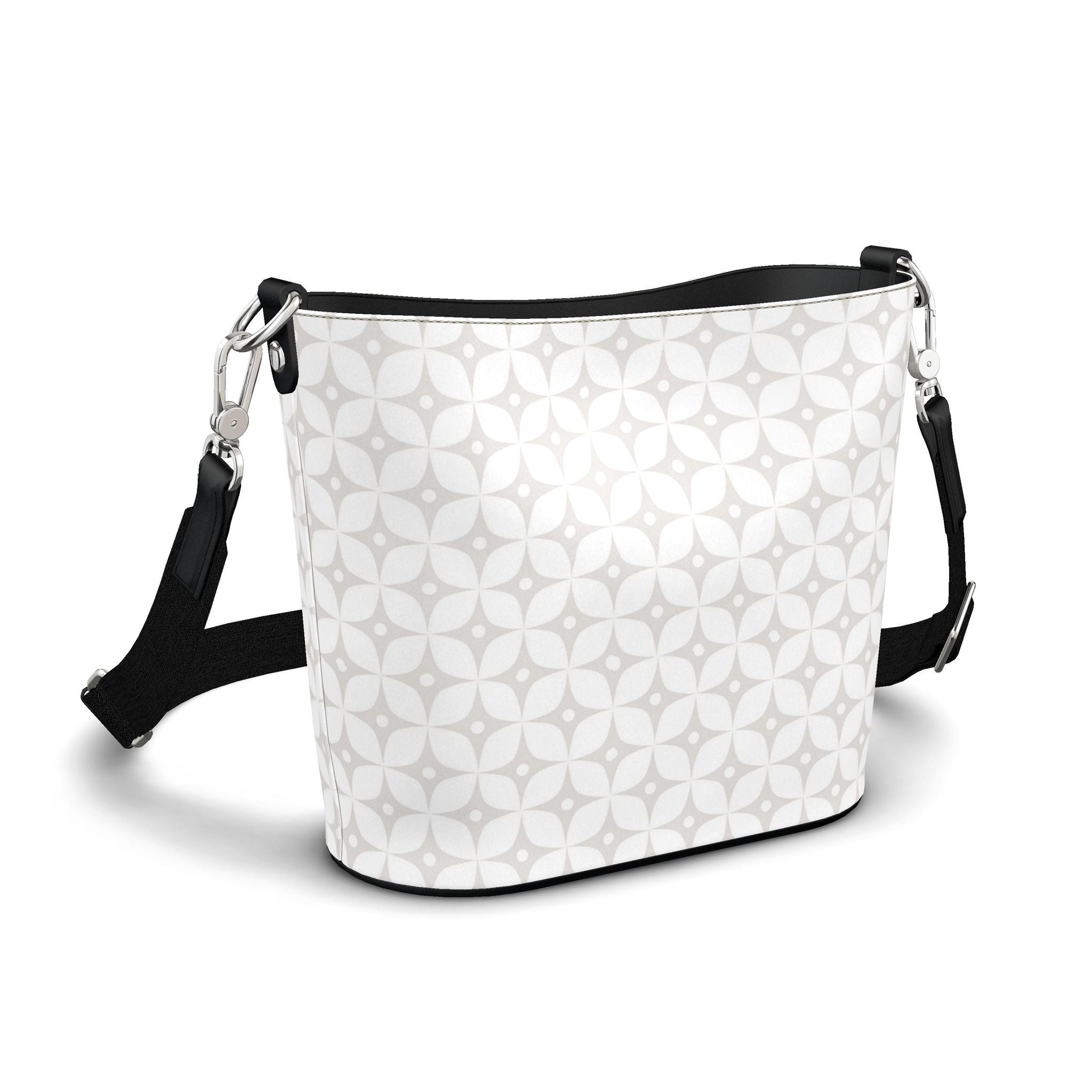 IGC Signature Emilia Large Leather Bucket Tote