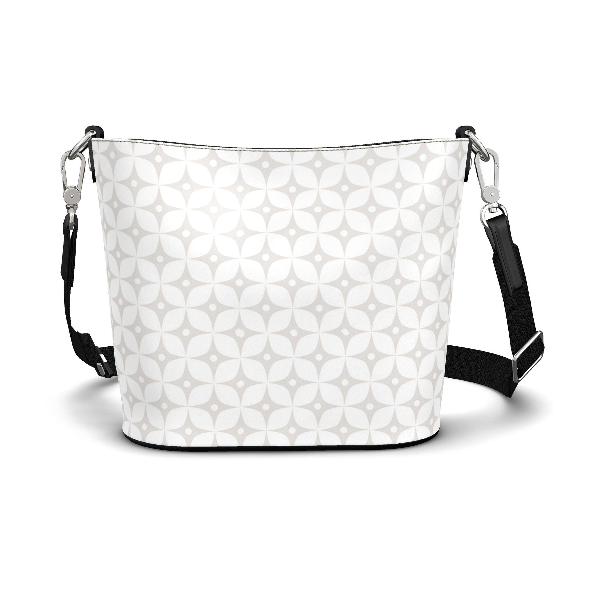 IGC Signature Emilia Large Leather Bucket Tote